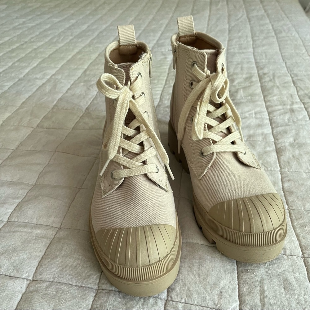 Target Tan Combat Moto Boots with Rubber Sole